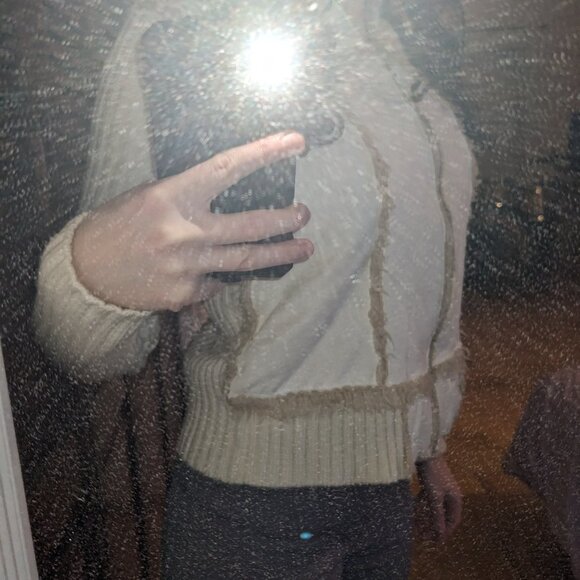 White fuzzy fur jacket - Picture 6 of 6